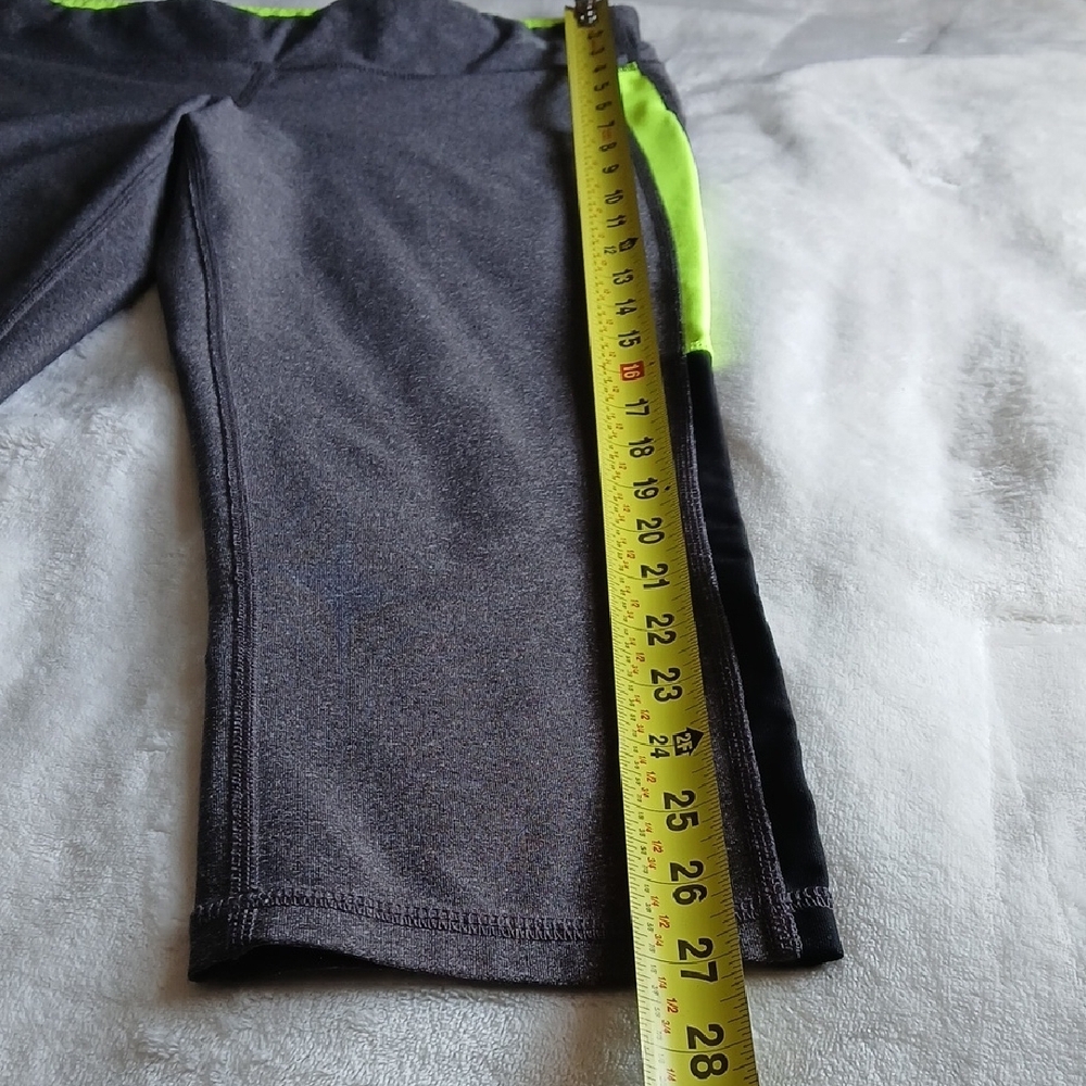 Xersion Charcoal Capri Leggings with Neon Yellow Accents - Picture 7 of 10
